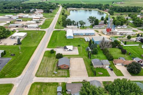 101 E 10th Street Monticello IA 52310