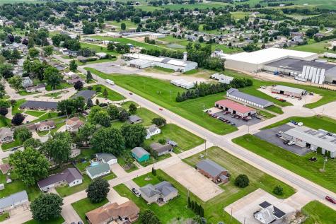 101 E 10th Street Monticello IA 52310