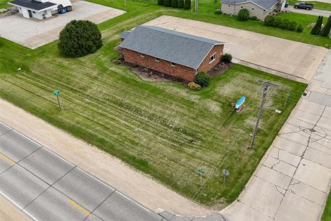 101 E 10th Street Monticello IA 52310