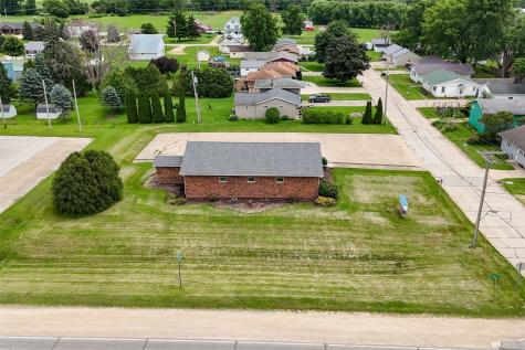 101 E 10th Street Monticello IA 52310