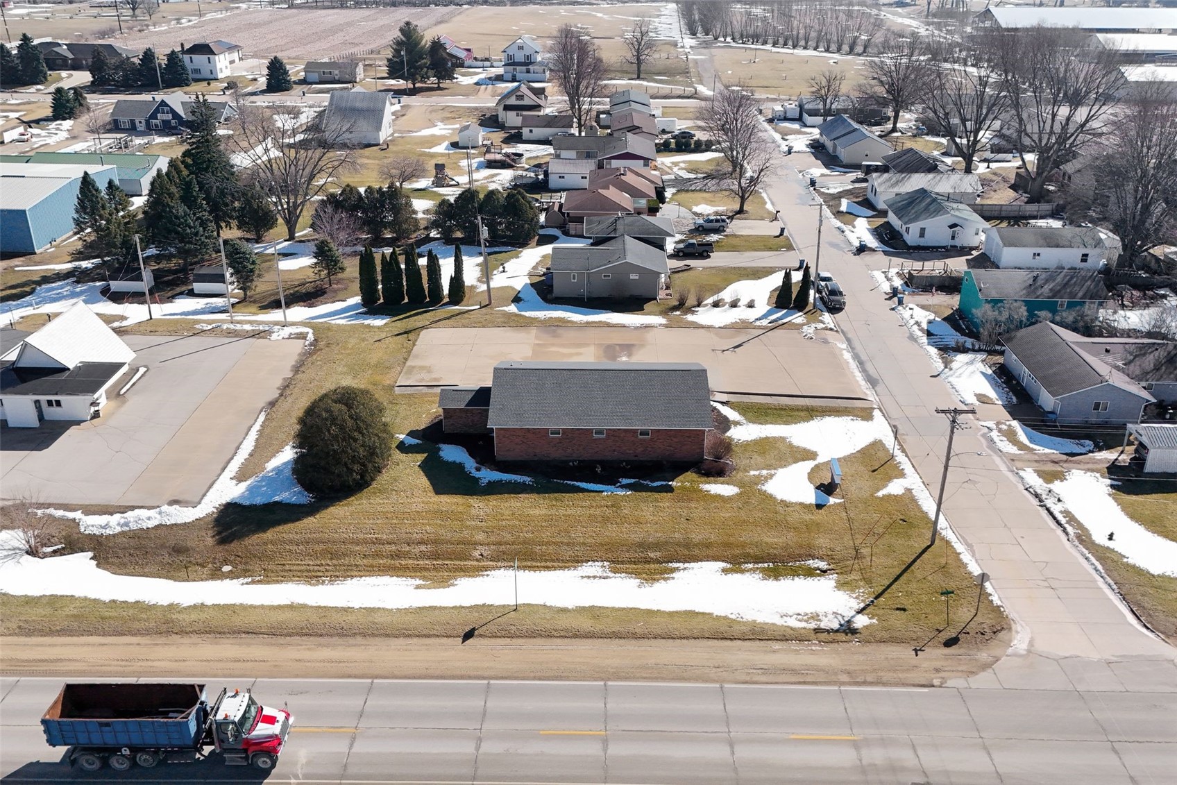 101 E 10th Street Monticello IA 52310