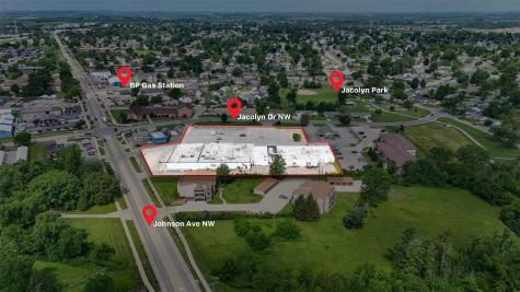 151 Jacolyn Drive NW Cedar Rapids IA 52405