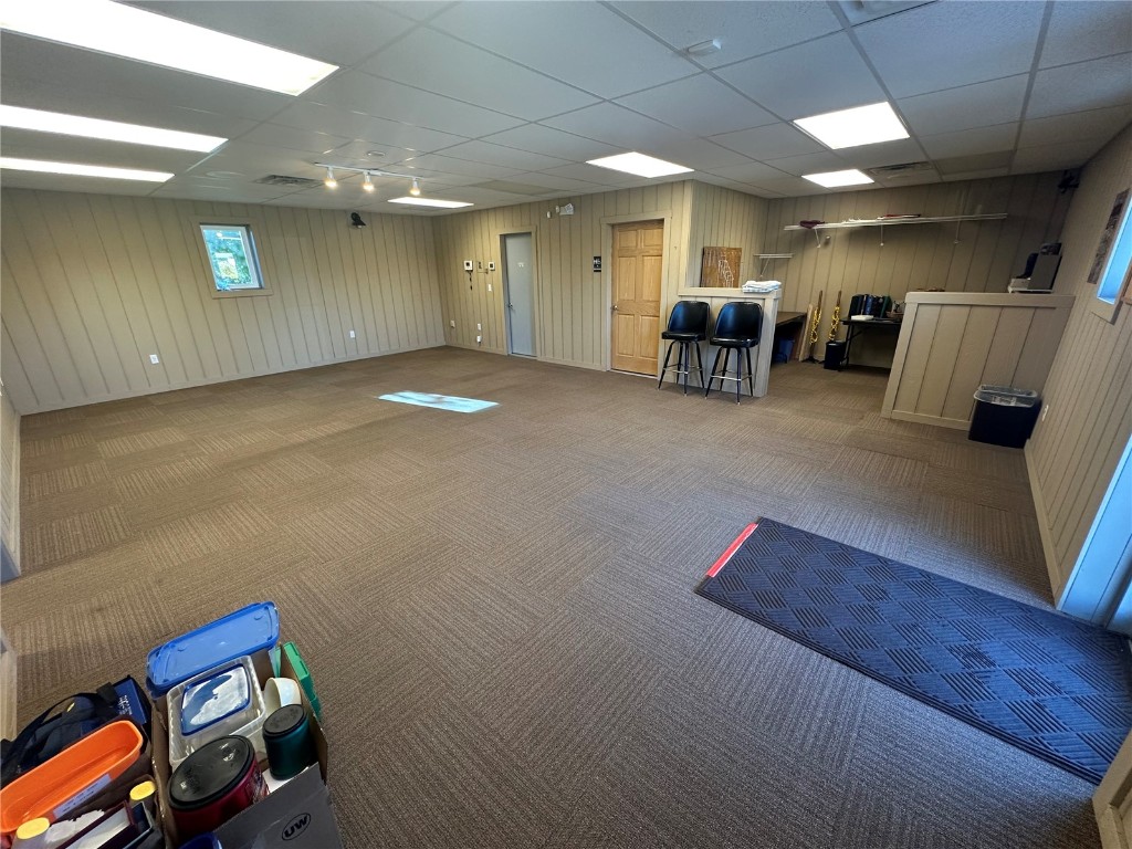 1210 N Center Point Road Hiawatha IA 52233