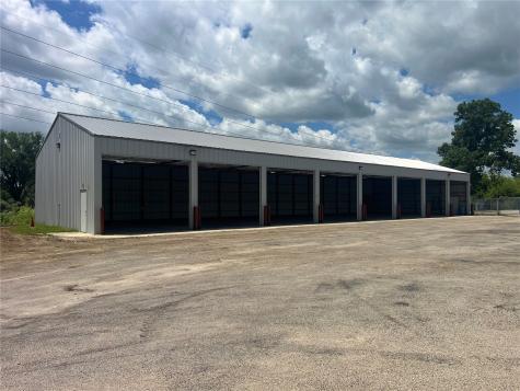 1115 Wenig Road NE Cedar Rapids IA 52402