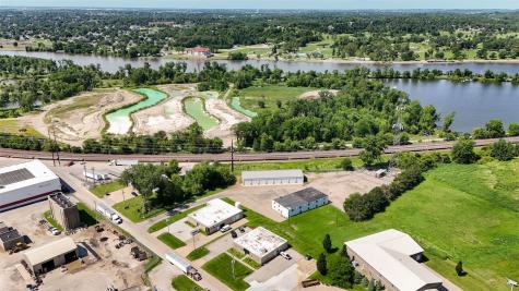 1115 Wenig Road NE Cedar Rapids IA 52402