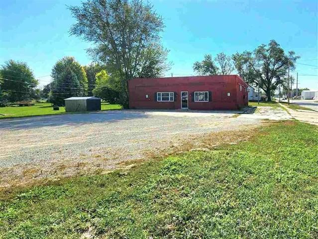 594 Eastern Avenue Marengo IA 52301