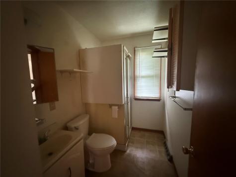 1635 & 1639 Center Street NE Cedar Rapids IA 52402