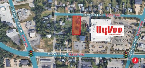 1635 & 1639 Center Street NE Cedar Rapids IA 52402