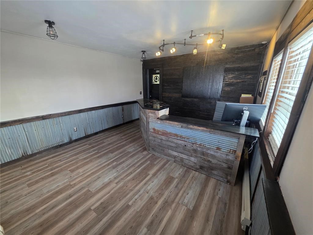 748/804 Center Point Road NE Cedar Rapids IA 52402