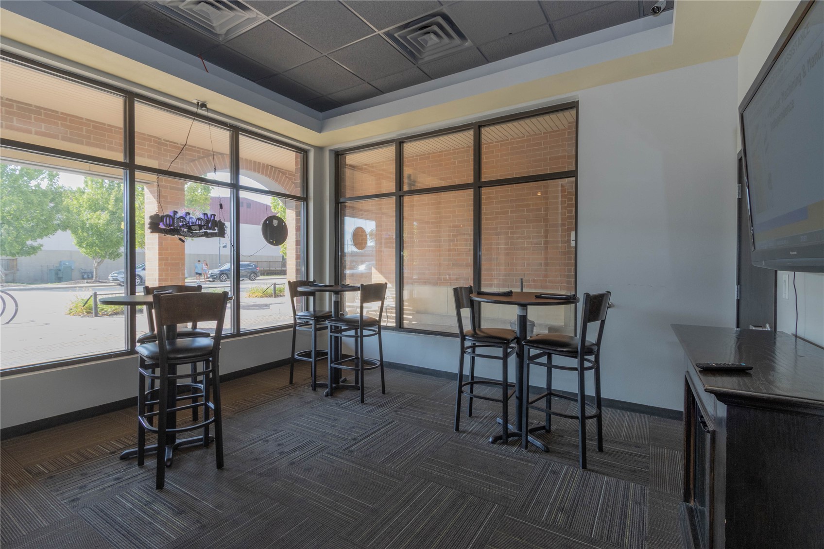 843 Quarry Road Coralville IA 52241