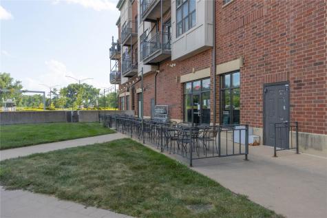 843 Quarry Road Coralville IA 52241