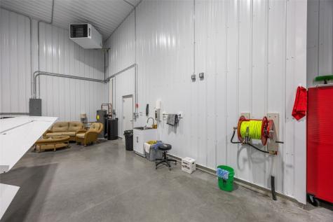 530 Aircom Drive Marion IA 52302
