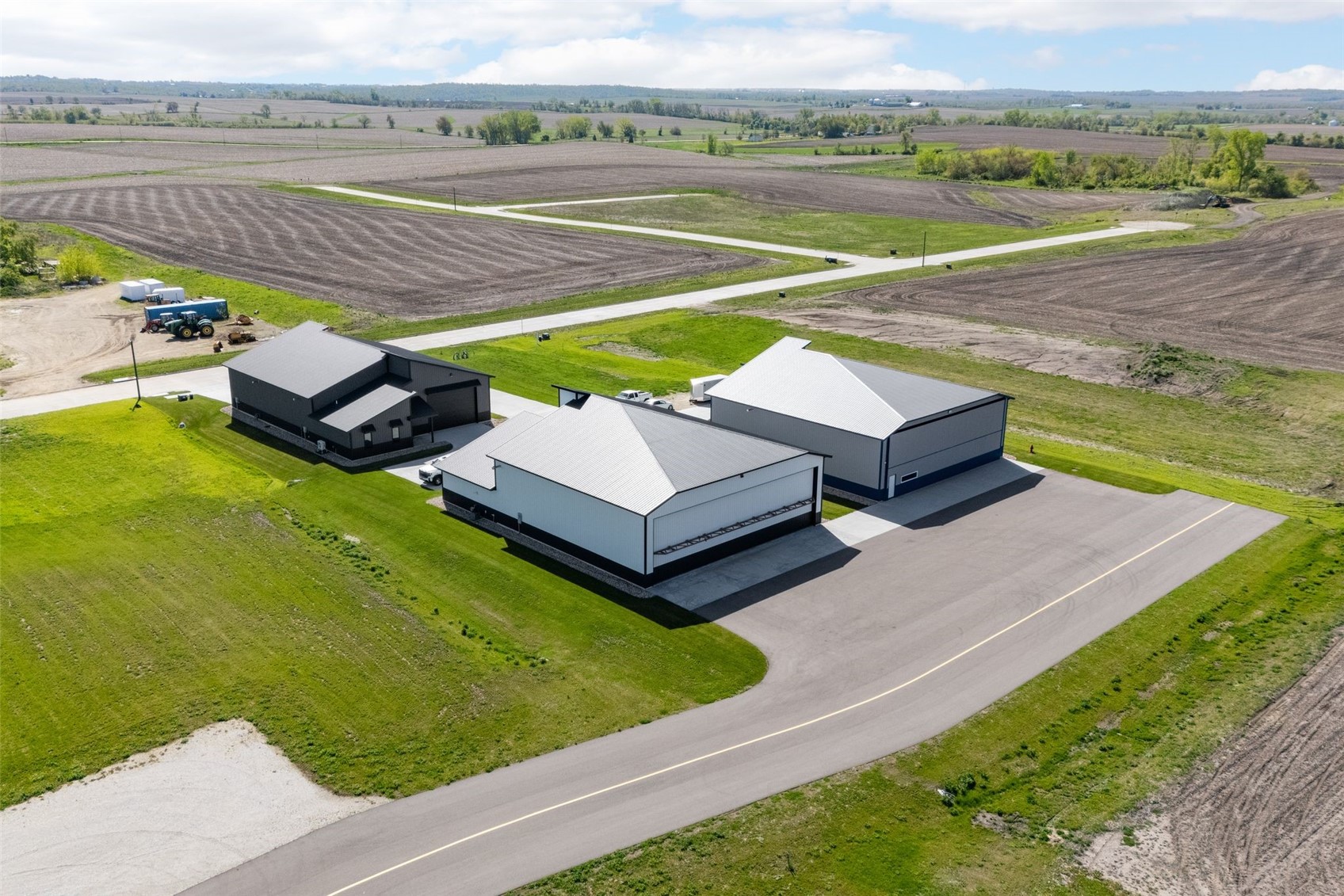 530 Aircom Drive Marion IA 52302