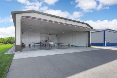 530 Aircom Drive Marion IA 52302