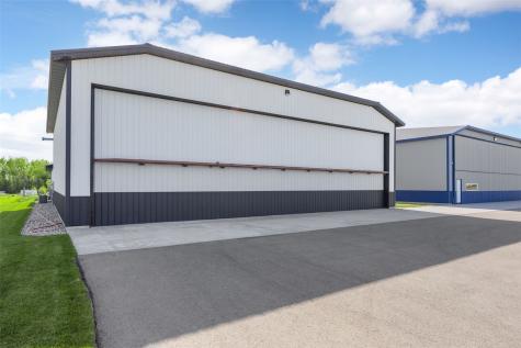 530 Aircom Drive Marion IA 52302