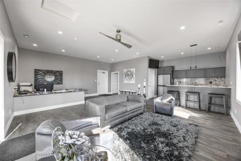530 Aircom Drive Marion IA 52302
