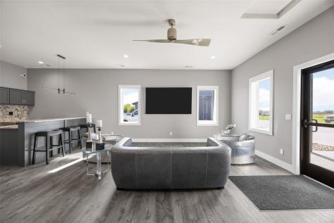 530 Aircom Drive Marion IA 52302