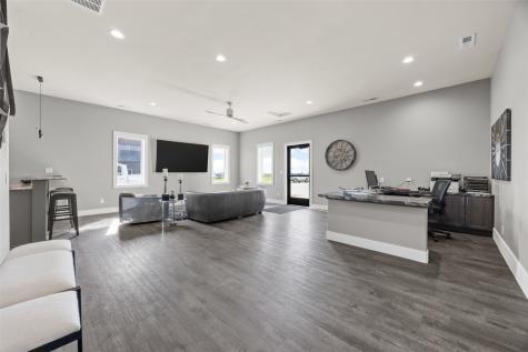 530 Aircom Drive Marion IA 52302
