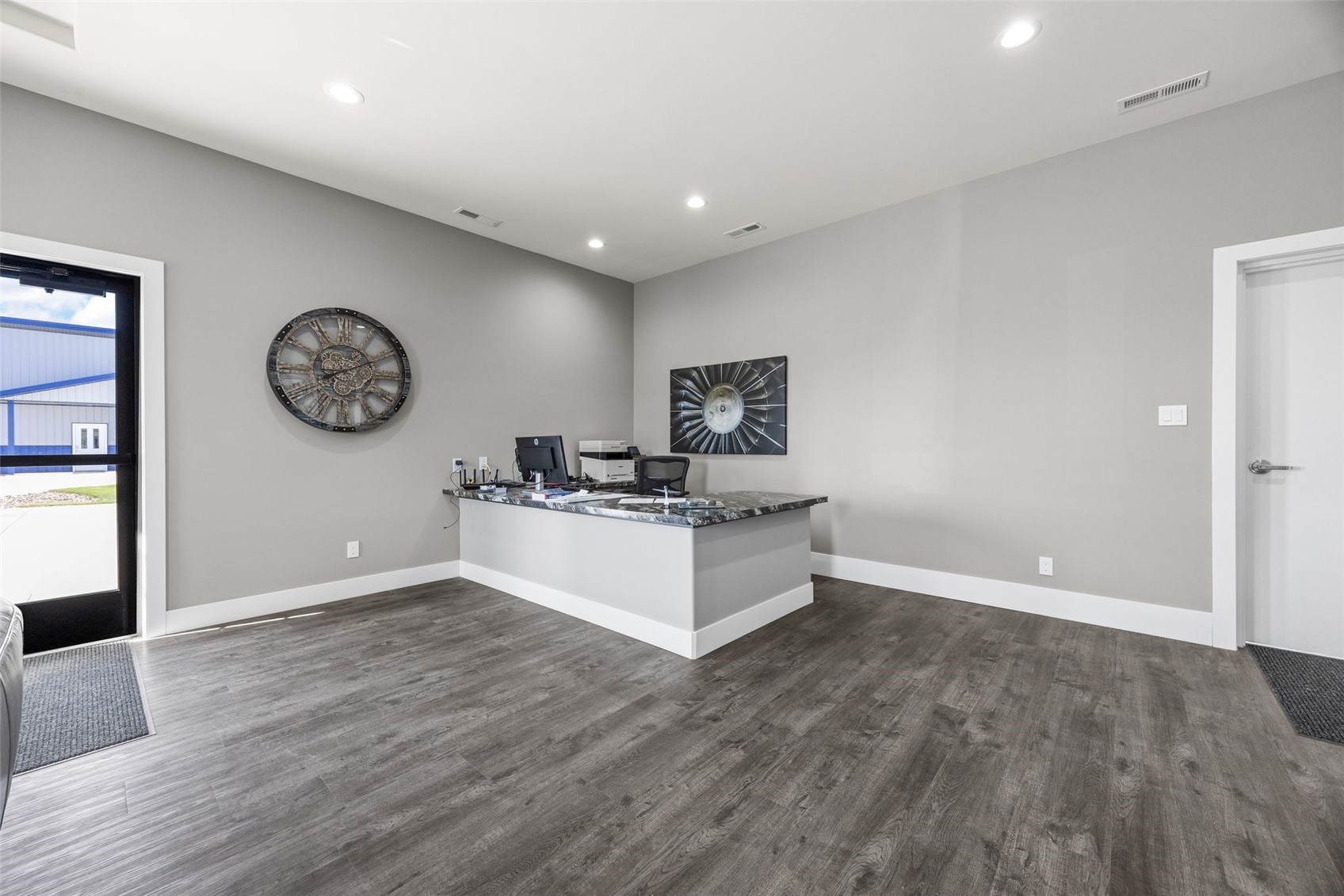 530 Aircom Drive Marion IA 52302