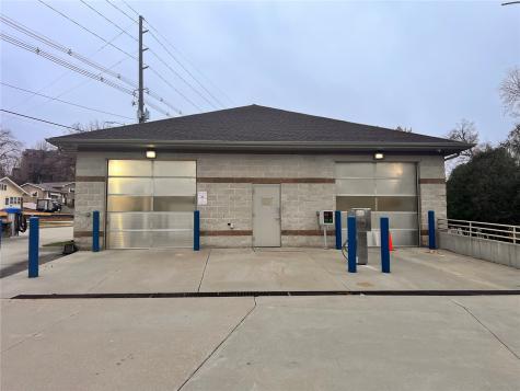 4201 Mt Vernon Road SE Cedar Rapids IA 52403