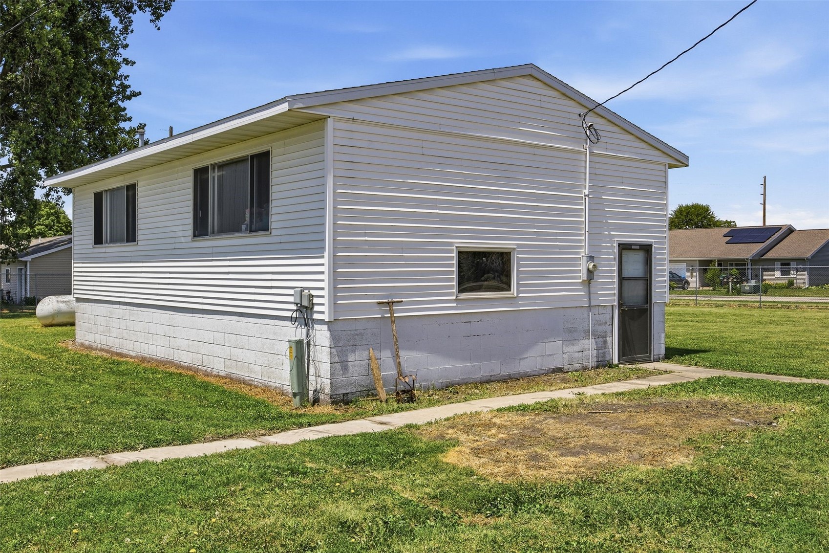 108 Boling Avenue Stanwood IA 52337
