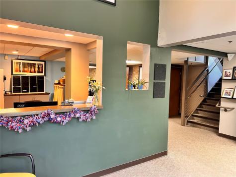 2100 1st Avenue NE Cedar Rapids IA 52402