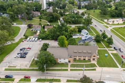 2100 1st Avenue NE Cedar Rapids IA 52402