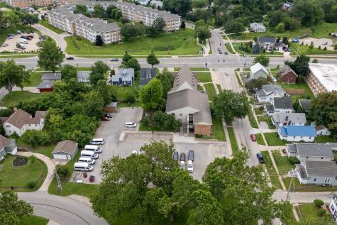 2100 1st Avenue NE Cedar Rapids IA 52402