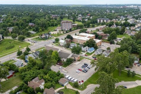 2100 1st Avenue NE Cedar Rapids IA 52402