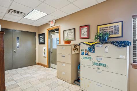 6205 11th Street SW Cedar Rapids IA 52404