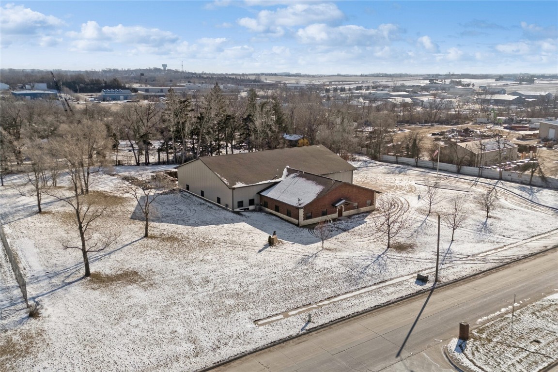 6205 11th Street SW Cedar Rapids IA 52404