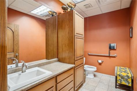 6205 11th Street SW Cedar Rapids IA 52404