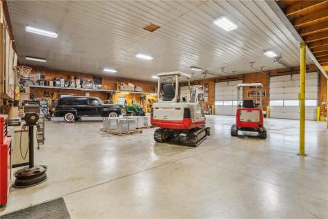 6205 11th Street SW Cedar Rapids IA 52404