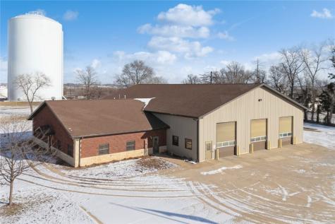 6205 11th Street SW Cedar Rapids IA 52404