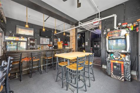 13 S Linn Street Iowa City IA 52240