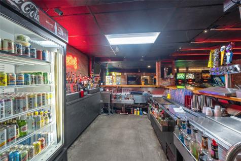 13 S Linn Street Iowa City IA 52240