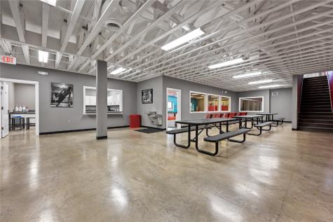6200 N. Gateway Drive Marion IA 52302