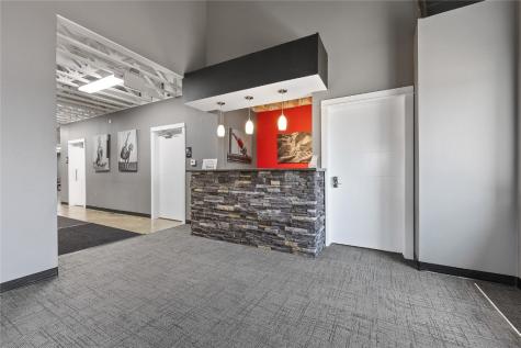 6200 N. Gateway Drive Marion IA 52302