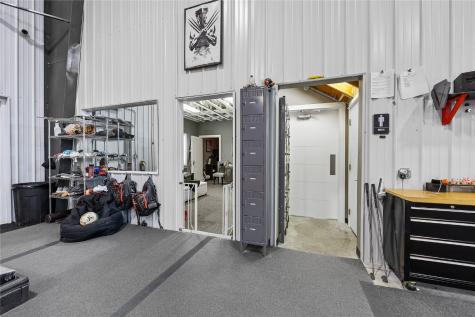 6200 N. Gateway Drive Marion IA 52302
