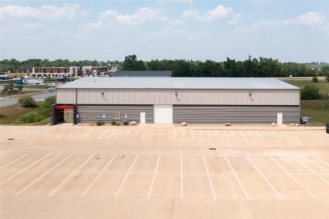 6200 N. Gateway Drive Marion IA 52302