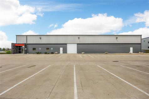 6200 N. Gateway Drive Marion IA 52302