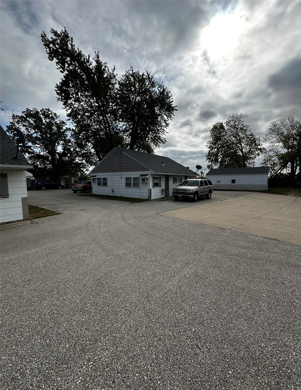 1791 16th Avenue SW Cedar Rapids IA 52404