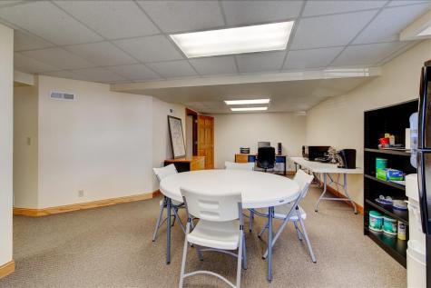 2919 1st Avenue SE Cedar Rapids IA 52403