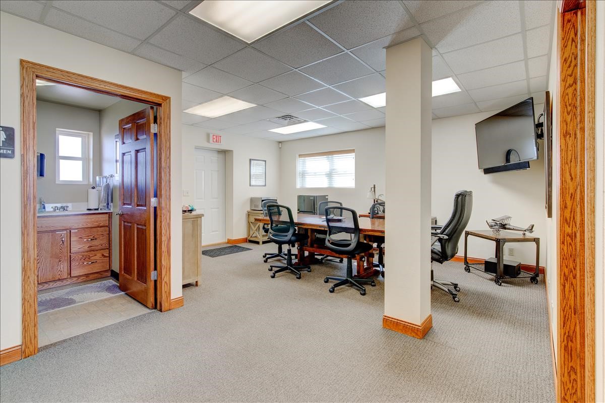 2919 1st Avenue SE Cedar Rapids IA 52403