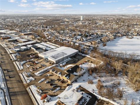 266 Blairs Ferry Road NE Cedar Rapids IA 52402