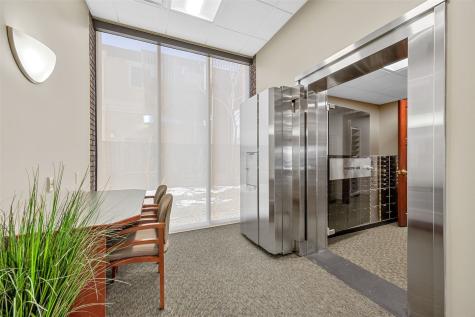 3414 Mount Vernon Road SE Cedar Rapids IA 52403