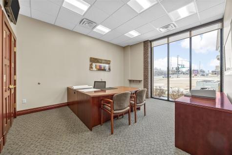 3414 Mount Vernon Road SE Cedar Rapids IA 52403