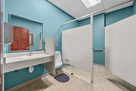 3414 Mount Vernon Road SE Cedar Rapids IA 52403