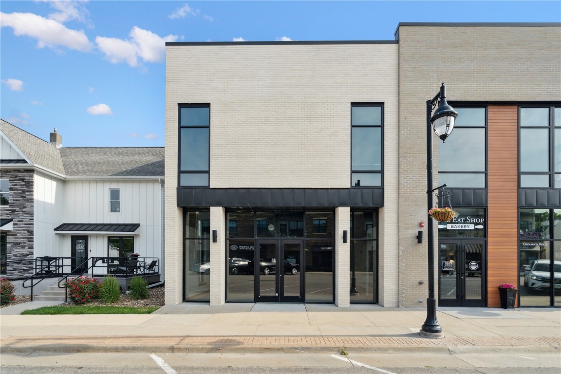 120 W Main Street Solon IA 52333