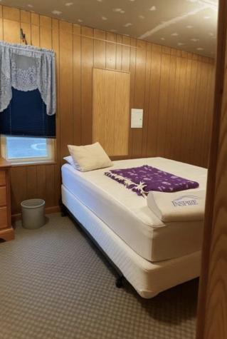 117 S Main Street Elkader IA 52043